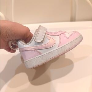 Nike Kids Pink and White Velcro Sneakers